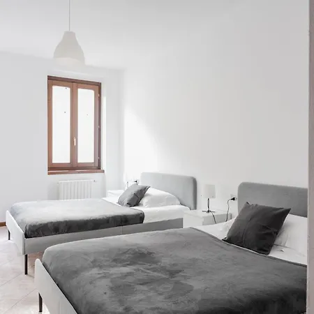 Boutique House In Corte Storica